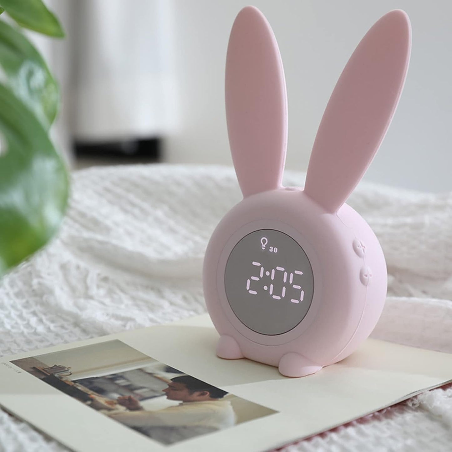 Kids Alarm Clock,Night Light for Kids, 5 Ringtones,Touch Control and Digital Thermometer,Sleep Timer with 2000Mah Rechargeable Clocks for Kids Room