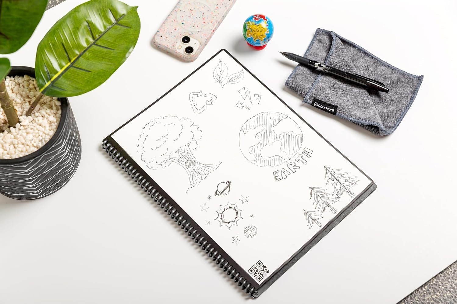 Rocketbook Core Reusable Spiral tebook, Letter Size 8.5X11, Teal - Dotted Pages, App-Connected, Erasable, Durable Cover, Ideal for School, Work, and Creative Projects